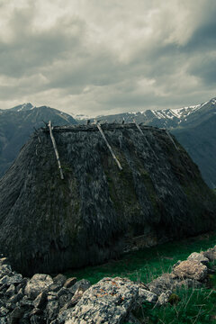This is how our ancestors lived in prehistory, among mountains, teitos, huts in northern Spain.