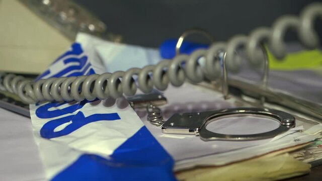 Phone call in criminal police investigation 