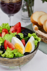 salad with egg, serving 2