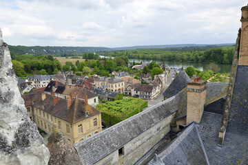 Fototapeta na wymiar La Roche-Guyon Castle in the Seine Valley