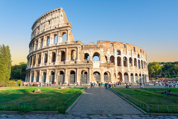 Fototapeta na wymiar Coliseum with blue sky - Rome