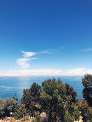 [Peru] Beautiful view of Lake Titicaca and blue sky from Taquile Island (Puno)