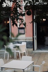 restaurant in the city