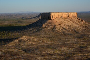 Ugab Terassen im Abendlicht im Damaraland Namibia.