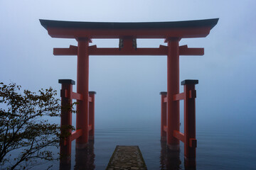 箱根神社 平和の鳥居