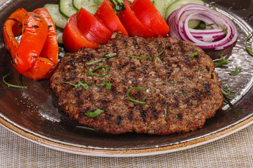 Grilled Beef cutlet with vegetables