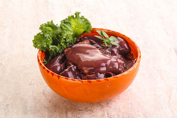 Raw chicken liver in the bowl
