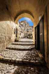 Matera Altstadtgasse mit Stufen, Italien