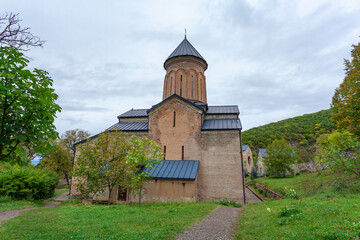 Fototapeta na wymiar Famous Kintsvisi monastery in Shida Kartli, central Georgia