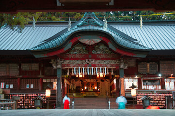 森の中の神社