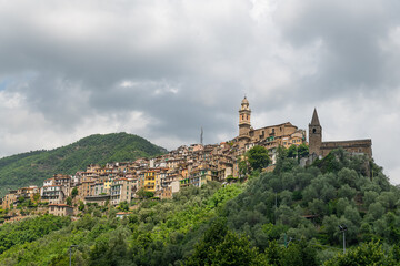 Obraz premium Glori, the village in the province of Imperia that seeks inhabitants against depopulation, Liguria, Italy 