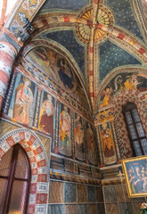 Fototapeta na wymiar Interior View of Chiesa di San Domenico und Capella Delle Grazie, Turin, Italy