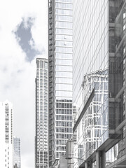 Fototapeta premium Impressive glass-enclosed skyscrapers in the city of Chicago