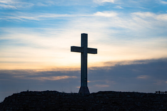 amanece tras la Cruz