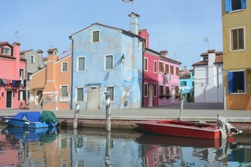 Fototapeta na wymiar island city of Burano, Italy
