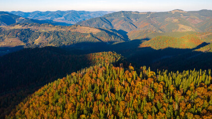 Obraz premium Autumn in mountain, amazing landscape