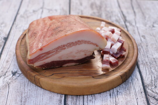 グアンチャーレ (Guanciale)