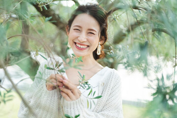 ウェディングドレスを着た花嫁