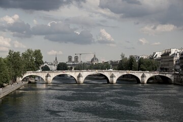 bridge over the river seine