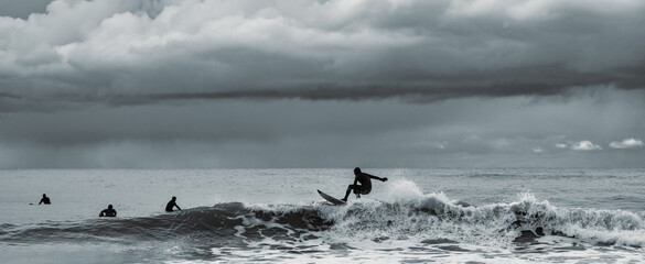 surf on sea