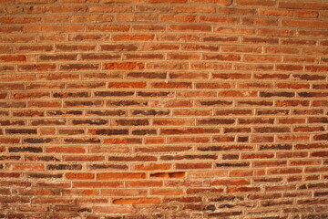 Mur de briques, Toulouse