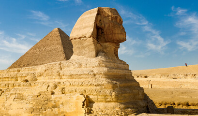 Fototapeta na wymiar Valley of the pyramids of Giza in Egypt