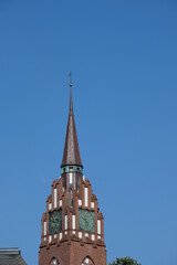 Fototapeta na wymiar FU 2020-08-13 Fries T4 269 Spitze eines Kirchturms