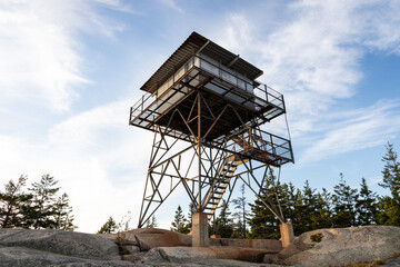 Fototapeta na wymiar Beech Mountain Fire Tower in Acadia National Park in the Fall