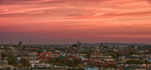 Fototapeta na wymiar Pink sunset in Krakow