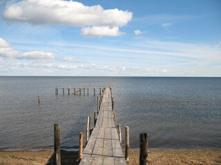 Fototapeta premium wooden pier on the beach