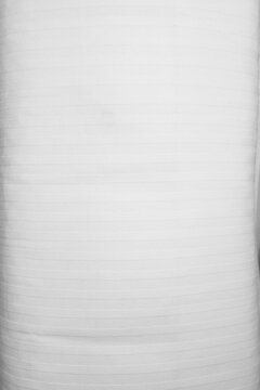 tissu de coussin blanc motif discret