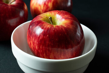 red apples in a bowl