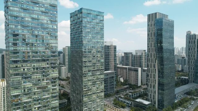 Aerial view of skyscraper buildings in the city. Songdo, South Korea. 인천, 송도 신도시, 빌딩, 주거, 아파트.