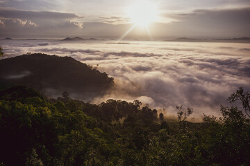 Obraz premium sunset over the mountains