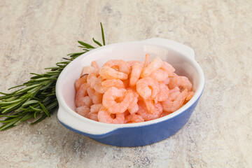 Tasty peeled prawn in the bowl