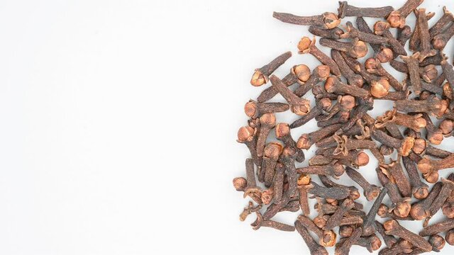 top pan herb DingXiang or Caryophylli Flos or Clove