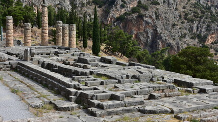 Fototapeta na wymiar Temple of Apollo in archeological site Delphi in Grece