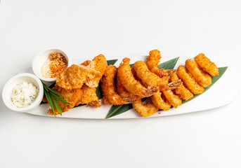 ..Fried shrimps tempura with sauce