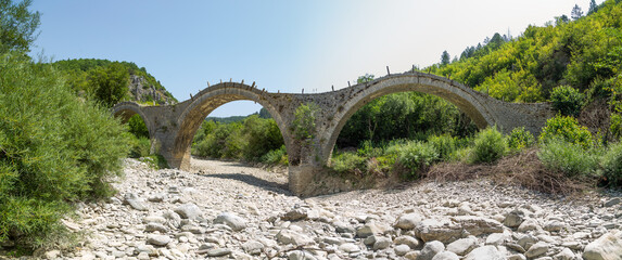 Ponti in Pietra nel Parco Nazionale di Vikos-Aoos - obrazy, fototapety, plakaty