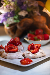 Strawberry meringue