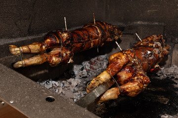 Whole roast suckling pig. Meat. Food.