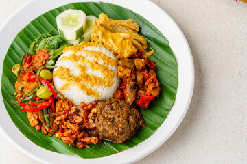 Beef Rendang or Nasi Rendang Sapi is a Minang dish originating from the Minangkabau region in West Sumatra, Indonesia. 

Beef Rendang is Popular food for breaking fast during Ramadan. Ramadan Food. 
