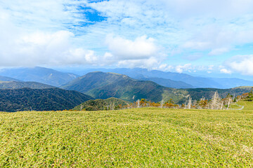 秋の剣山山頂から見た景色 徳島県三好市 Scenery seen from the summit of Mt. Tsurugi in autumn. Tokushima-ken Miyoshi city