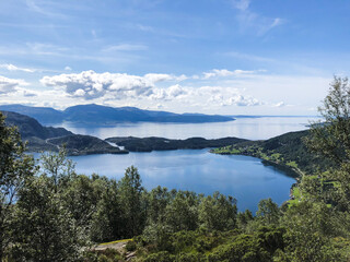 Naklejka na ściany i meble lake in the mountains in Norway 