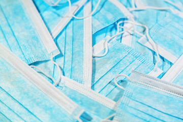 Non-sterile disposable medical mask with elastic bands. Made of non-woven materials. Multi - layered