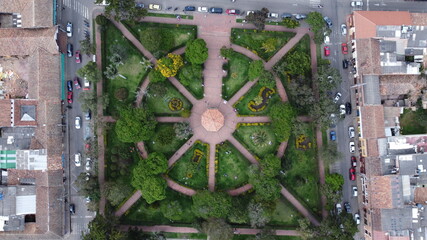 Foto aérea de Parque Central con Árboles y Naturaleza Simétrico 