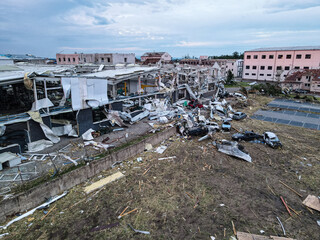 Schäden durch Tornado Katastrophe 