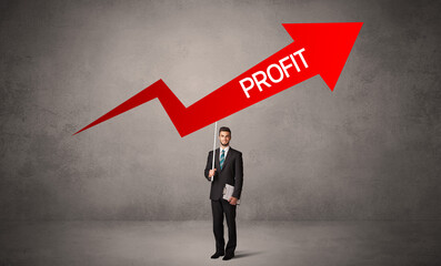 Obraz premium Young business person in casual holding road sign