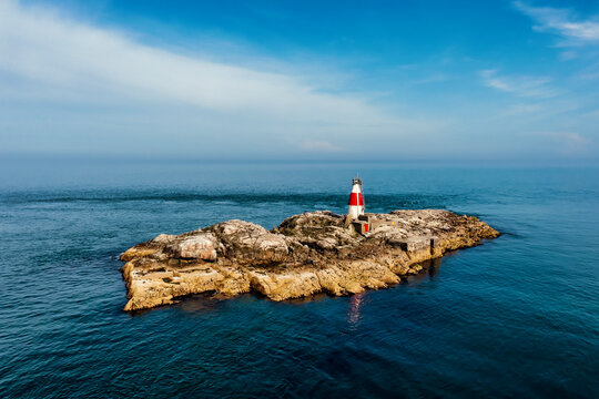 Aerial view of Dalkey Island. Sunset Vico Bathing Place, 
This pool is situated at the outdoor Vico bathing area on the coast at Dalkey - Killiney Dublin . Blackrock, dun Laoghaire - Ireland