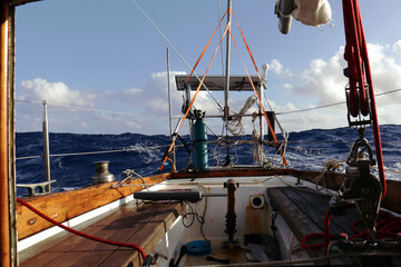 waves behind the boat